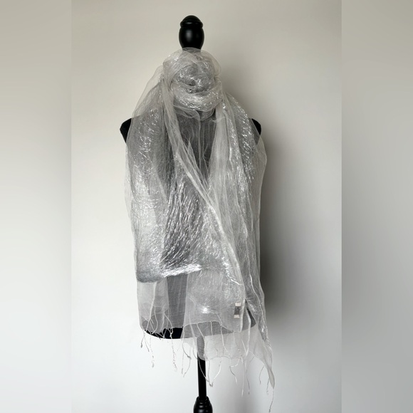 Vintage Luxury Silk & Lurex Unique Bubble Scarf Hand Made in India - Picture 3 of 8